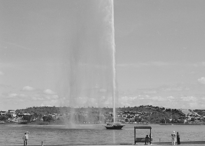 THE WORLD'S 4TH TALLEST FOUNTAIN OF FOUNTAIN HILLS.